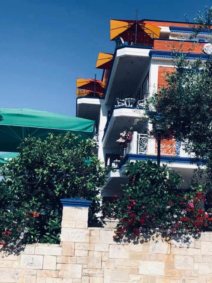 Exclusive Greccia Inn Dhërmi Exteriör bild