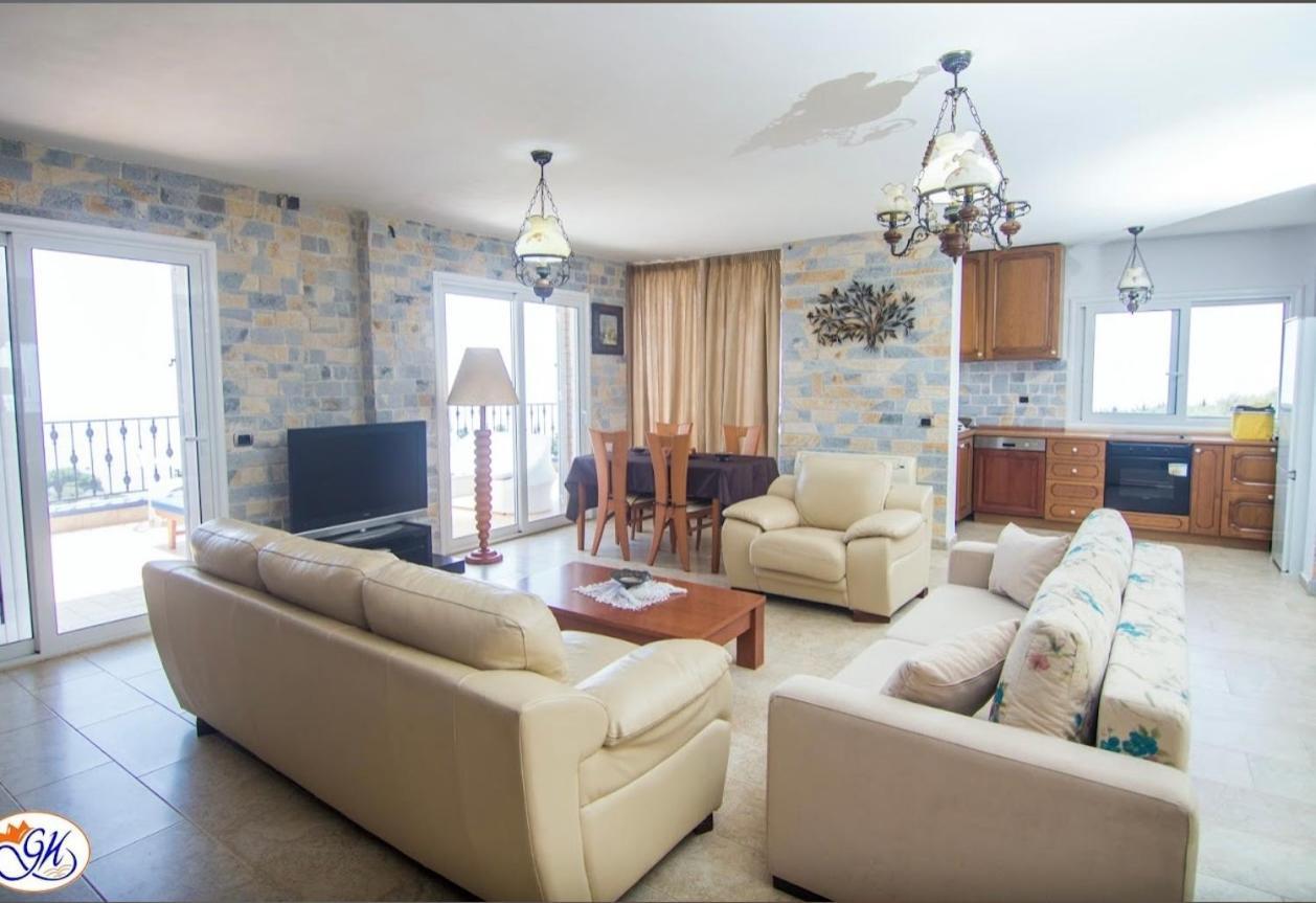 Exclusive Greccia Inn Dhërmi Exteriör bild