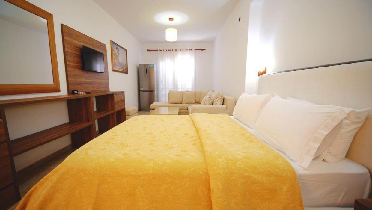 Exclusive Greccia Inn Dhërmi Exteriör bild
