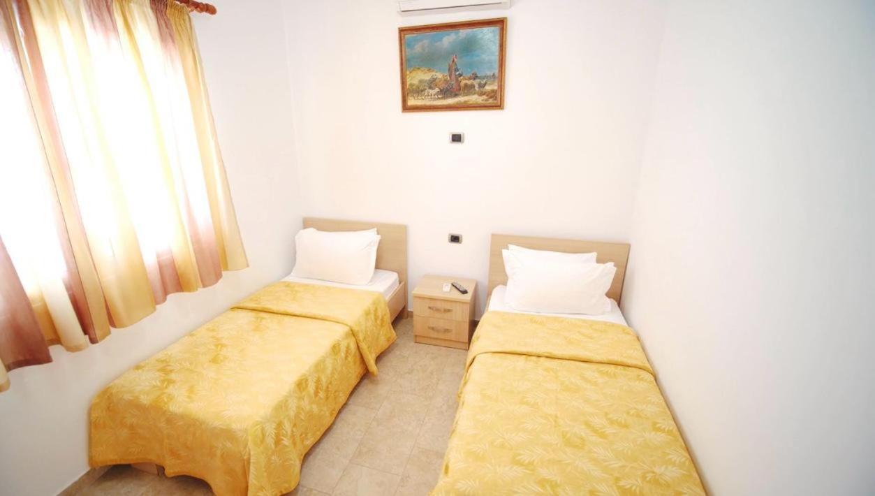 Exclusive Greccia Inn Dhërmi Exteriör bild