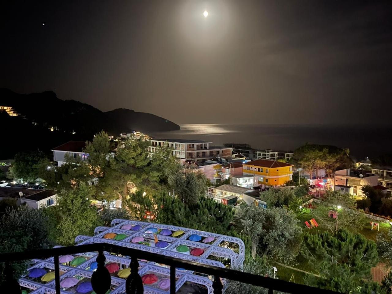 Exclusive Greccia Inn Dhërmi Exteriör bild