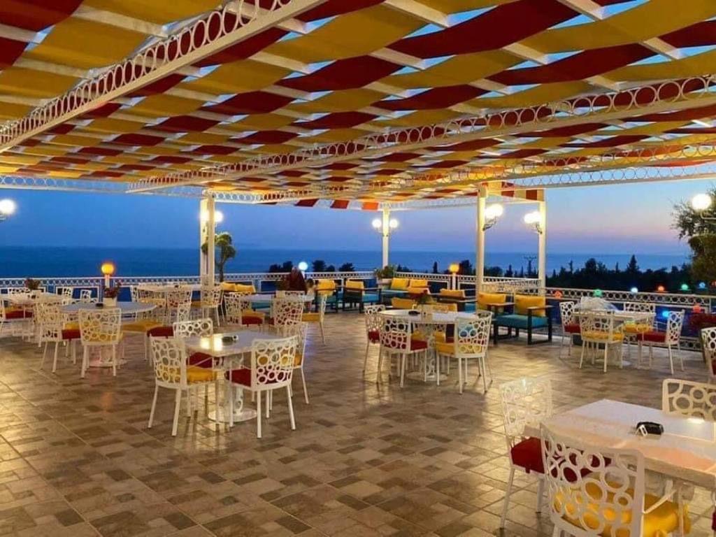 Exclusive Greccia Inn Dhërmi Exteriör bild