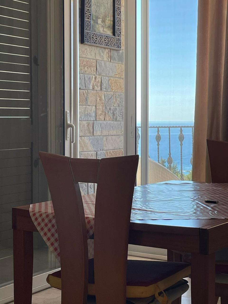 Exclusive Greccia Inn Dhërmi Exteriör bild