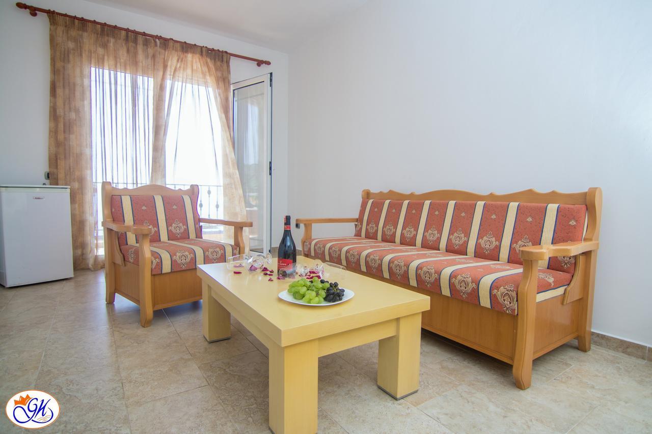 Exclusive Greccia Inn Dhërmi Exteriör bild